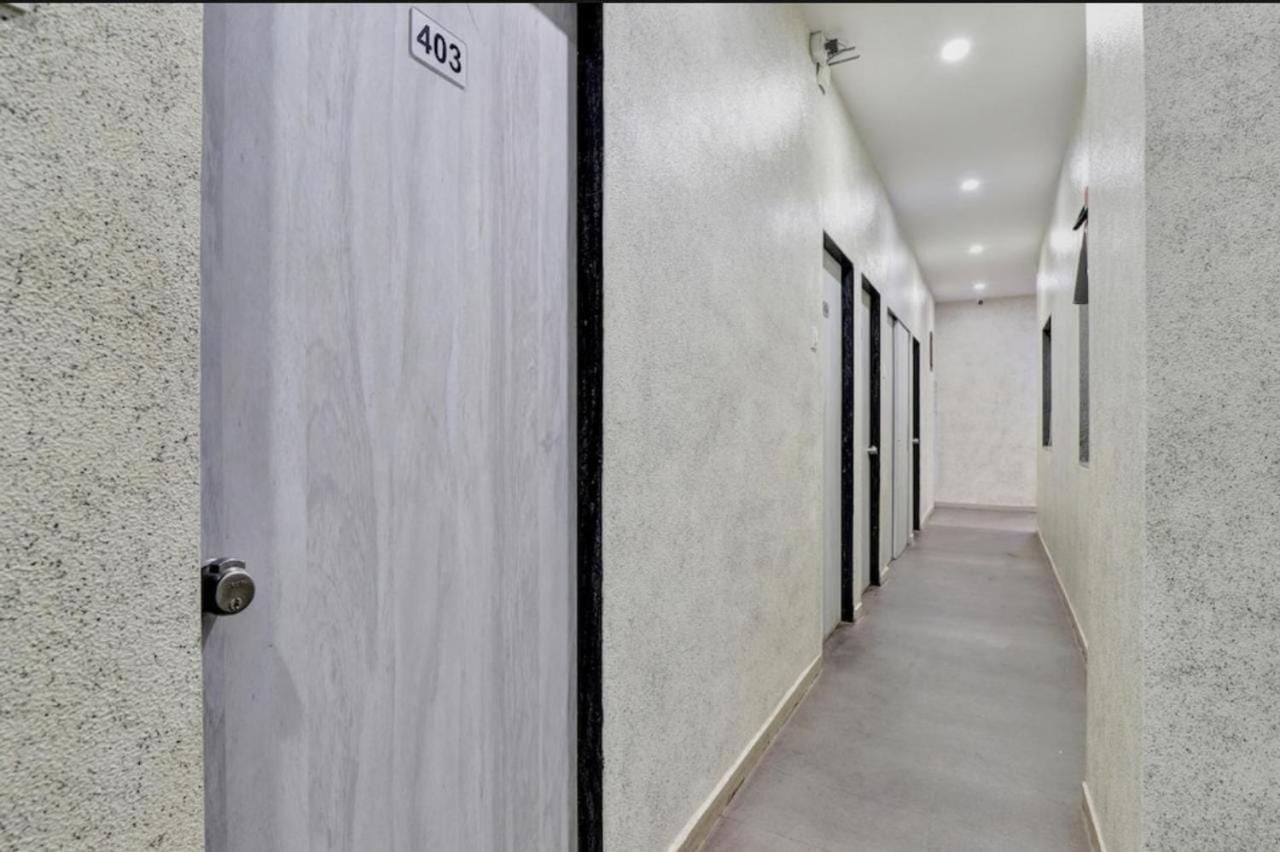 Hotel Unicorn, Szúrat Kültér fotó